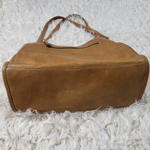 Americain Leather Co Warm Tan Leather Hand Bag - Picture 8 of 16